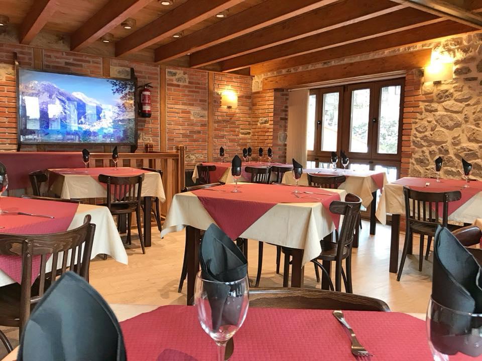 Hotel Rural Pena Castil Sotres Eksteriør billede