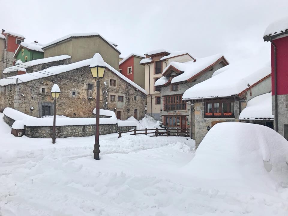 Hotel Rural Pena Castil Sotres Eksteriør billede