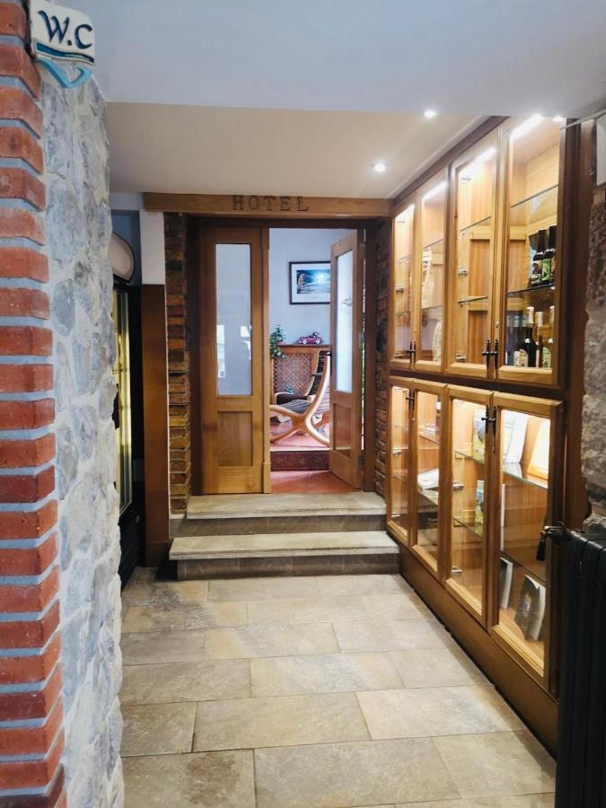Hotel Rural Pena Castil Sotres Eksteriør billede